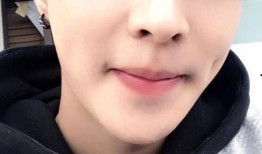 娱乐圈爆料君张艺兴,娱乐圈爆料君的星光璀璨之路