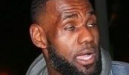 詹姆斯吹牛老爹最新爆料照片,揭秘不为人知的幕后故事