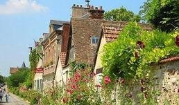 依云小镇爆料最新消息,揭秘神秘项目即将盛大启幕！