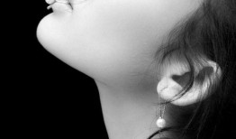 娱乐圈黑白爆料的明星,揭秘明星背后的真相与争议