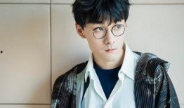 爱豆吃瓜娱乐酱罗云熙,从爱豆到瓜界新宠，揭秘他的吃瓜娱乐之路