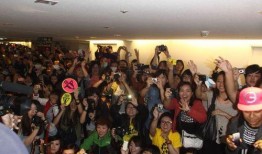 娱乐吃瓜追星,明星幕后故事大揭秘