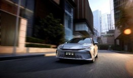 九代凯美瑞爆料了吗视频,视频揭秘设计亮点与性能升级