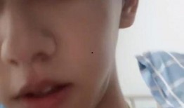 吃瓜群爆料网红是谁,吃瓜群热议，网红身份成谜！